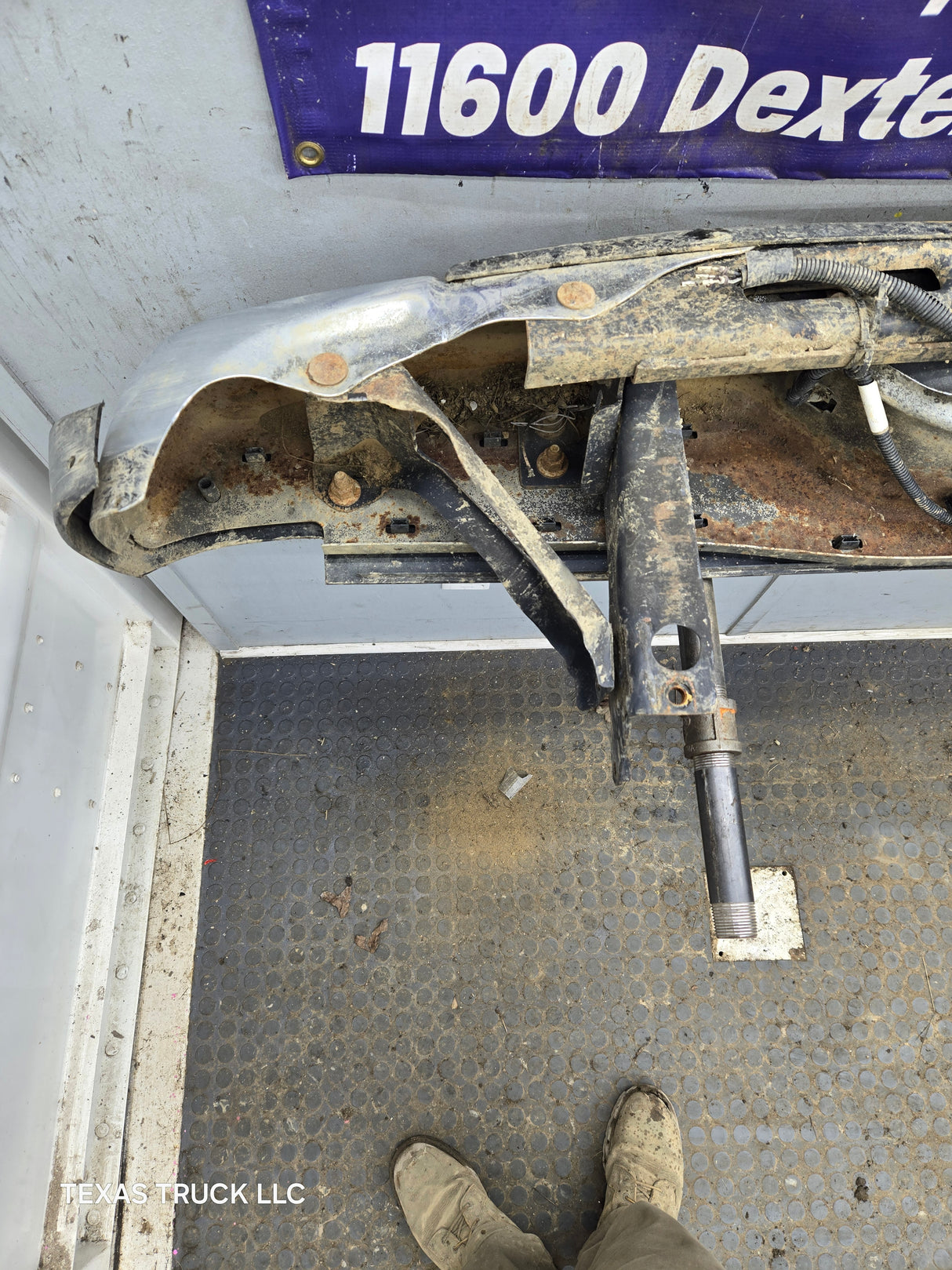 1999-2007 Chevrolet Silverado / GMC Sierra 1500 Rear Bumper