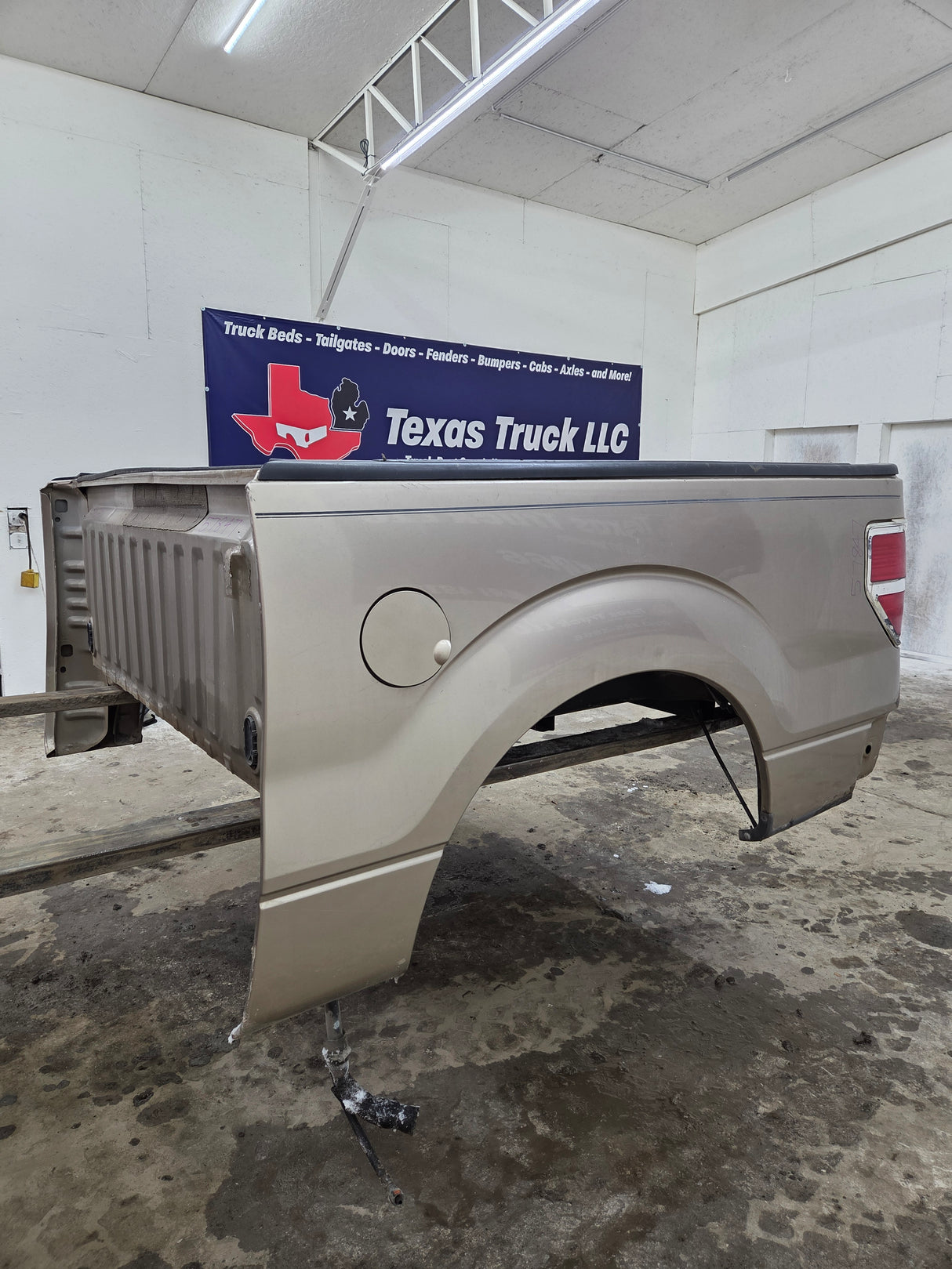 2009-2014 Ford F150 5' 6" Short Truck Bed