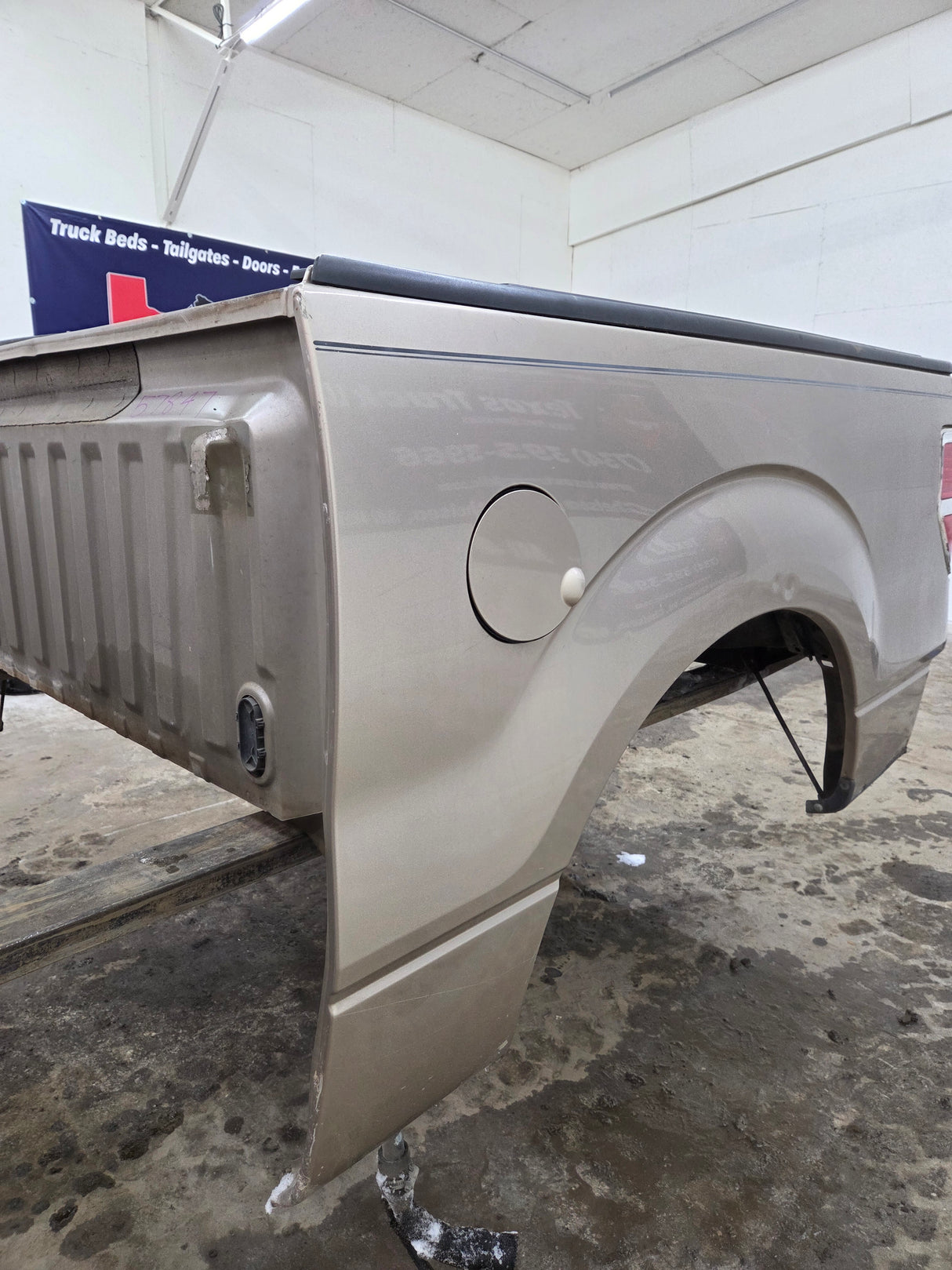 2009-2014 Ford F150 5' 6" Short Truck Bed
