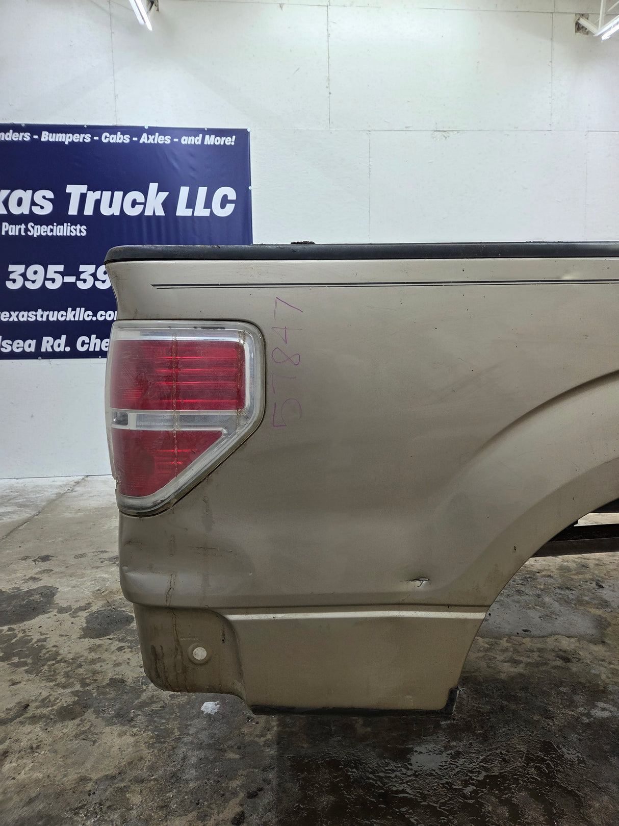 2009-2014 Ford F150 5' 6" Short Truck Bed
