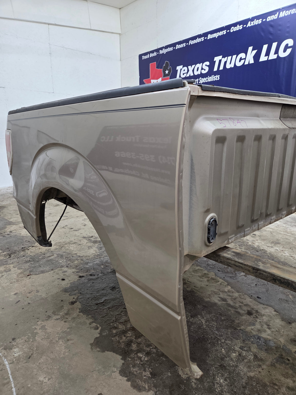 2009-2014 Ford F150 5' 6" Short Truck Bed