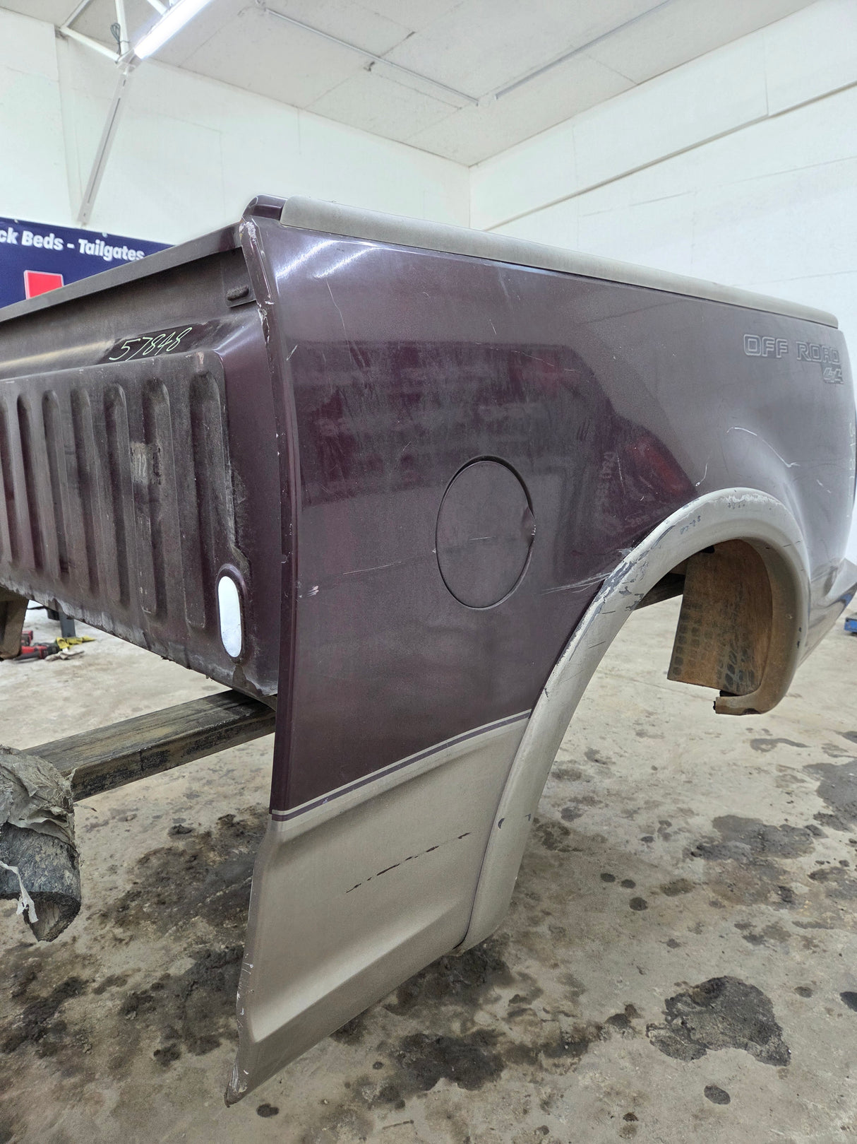 1997-2003 Ford F150 5' 6" Short Truck Bed
