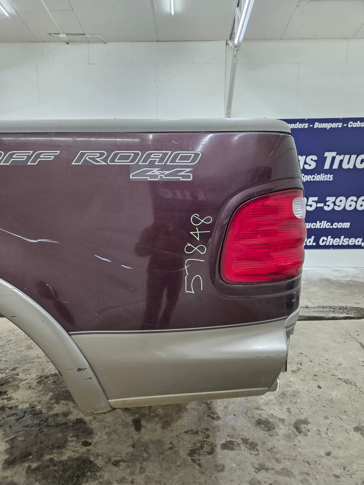 1997-2003 Ford F150 5' 6" Short Truck Bed