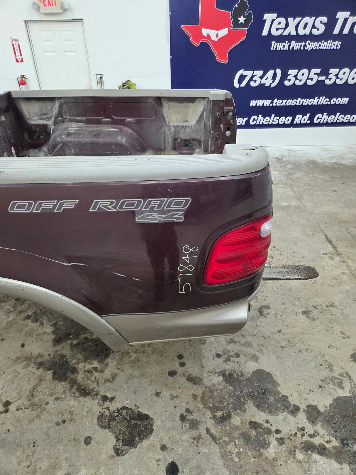1997-2003 Ford F150 5' 6" Short Truck Bed