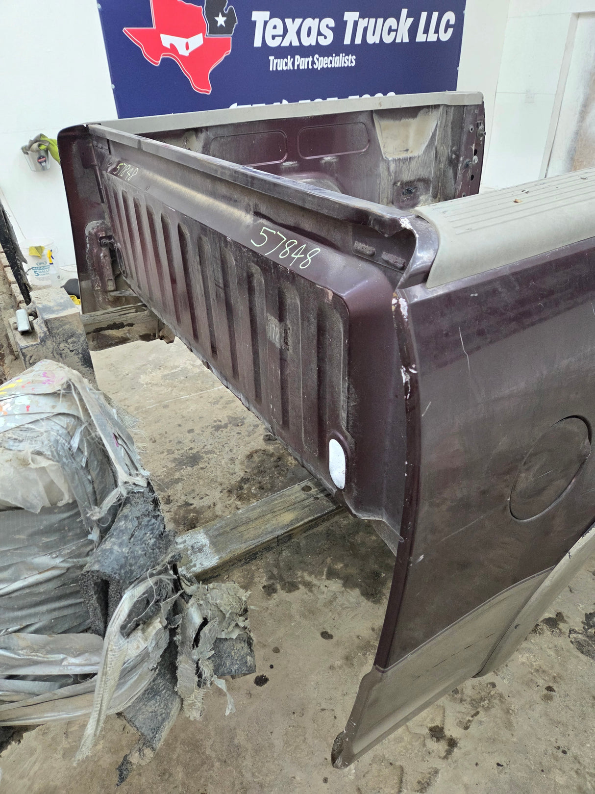 1997-2003 Ford F150 5' 6" Short Truck Bed