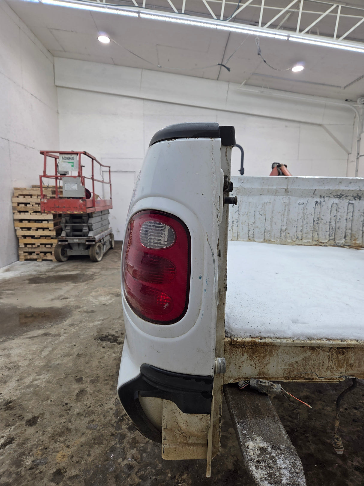 1997-2003 Ford F150 5' 6" Short Truck Bed