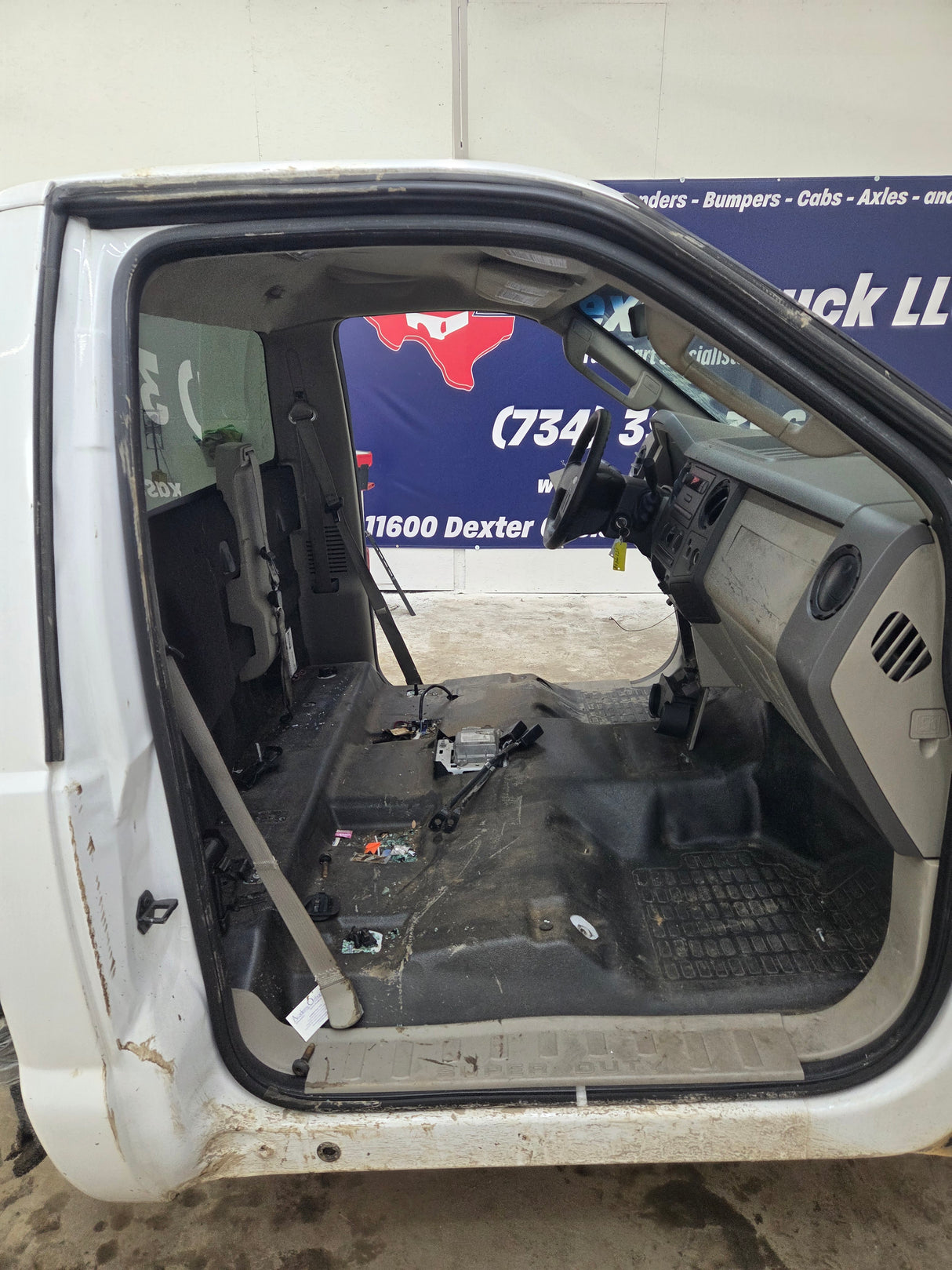 2008-2010 Ford Super Duty F250 F350 F450 F550 Regular Cab 2 door