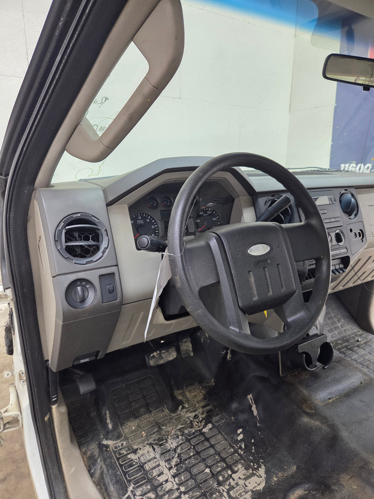 2008-2010 Ford Super Duty F250 F350 F450 F550 Regular Cab 2 door