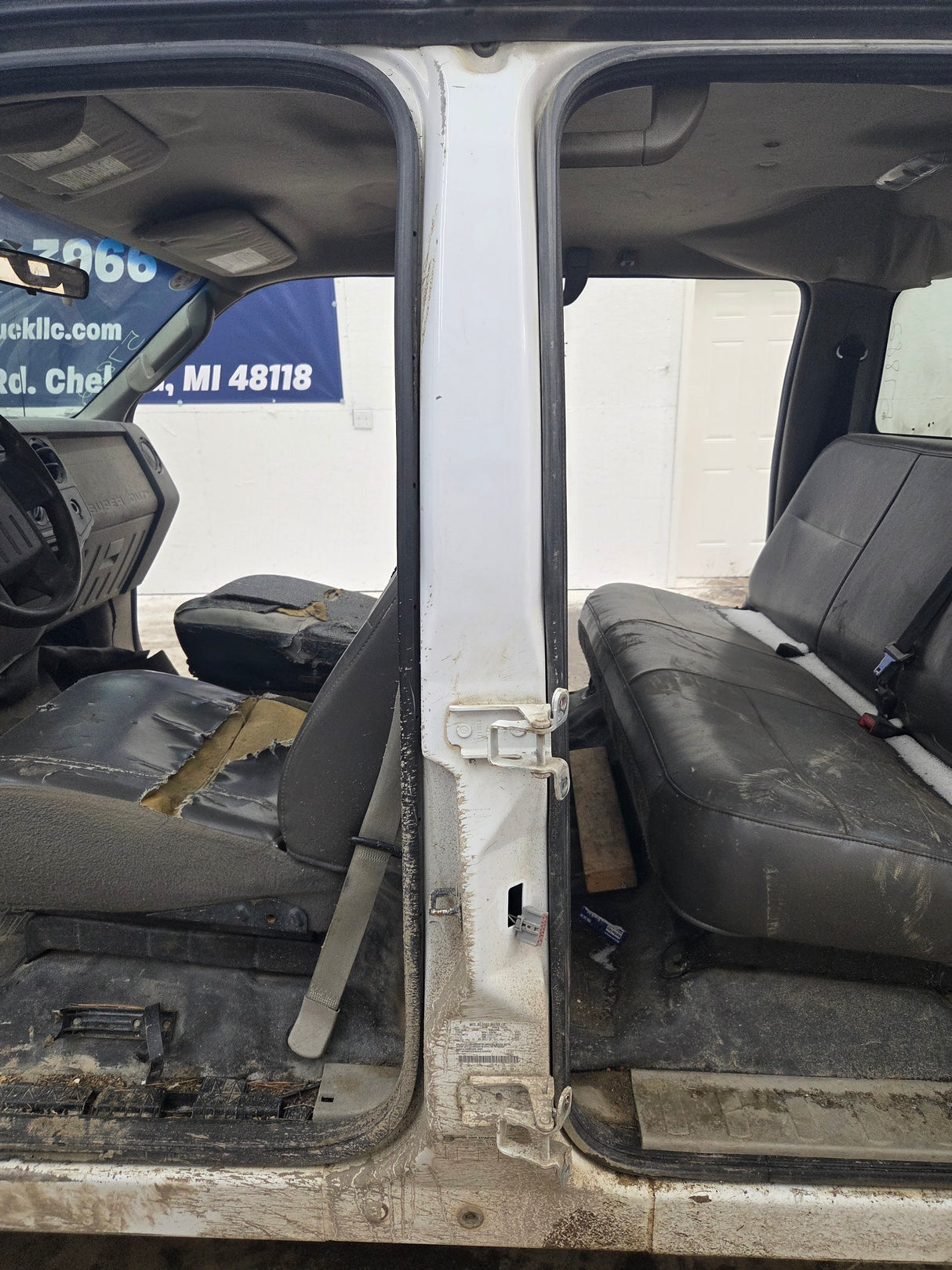 2008-2010 Ford Super Duty Crew Cab F250 F350 F450 F550