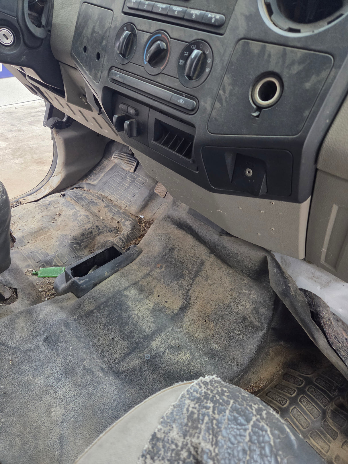 2008-2010 Ford Super Duty Crew Cab F250 F350 F450 F550