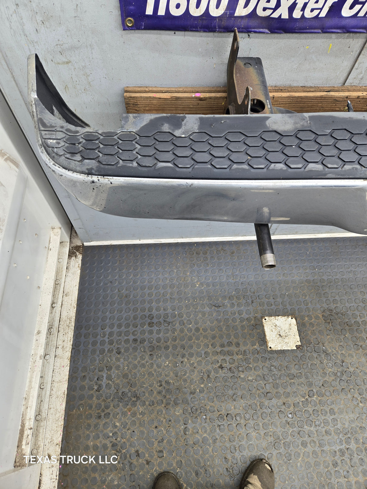 2009-2018 Dodge Ram 1500 2500 3500 4th Gen Rear Bumper & Hitch