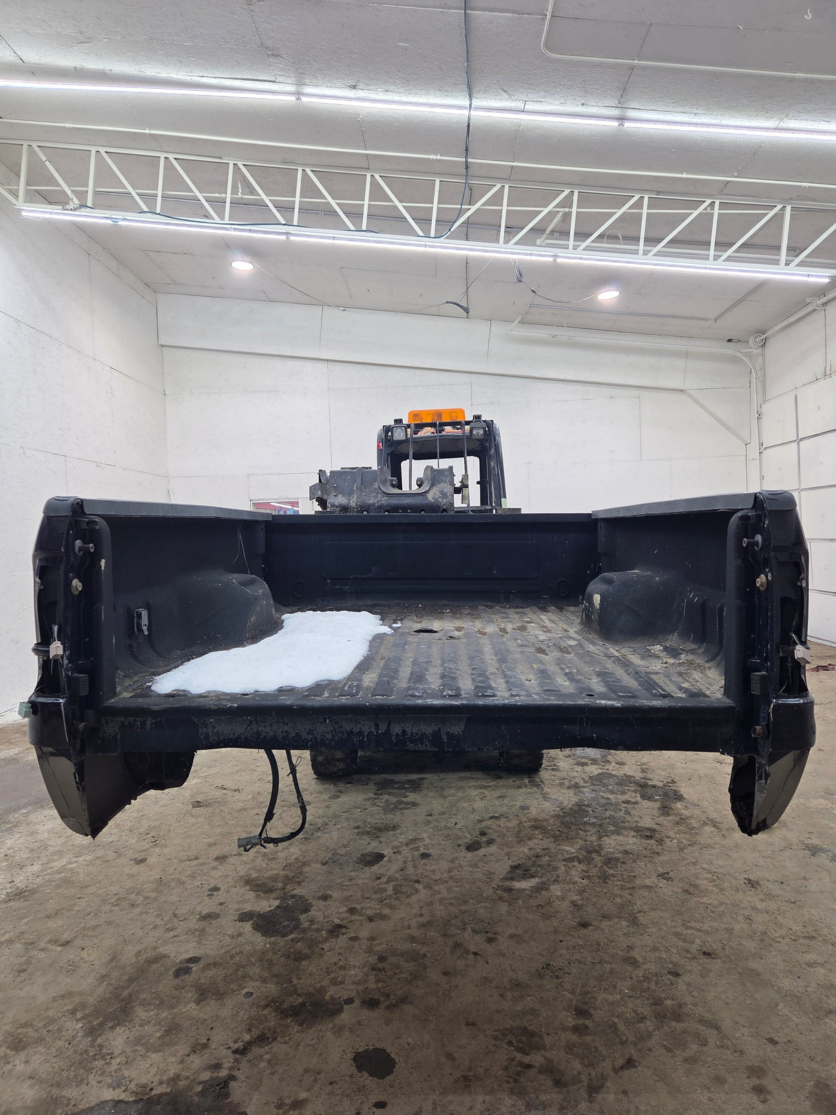 1999-2010 Ford Super Duty F250 F350 6' 9" Short Truck Bed