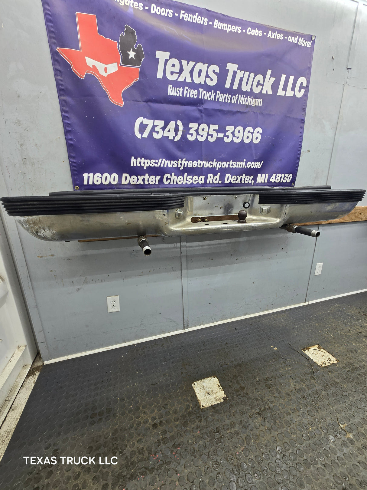 1988-1998 Chevrolet / GMC 1500 2500 3500 Rear Bumper