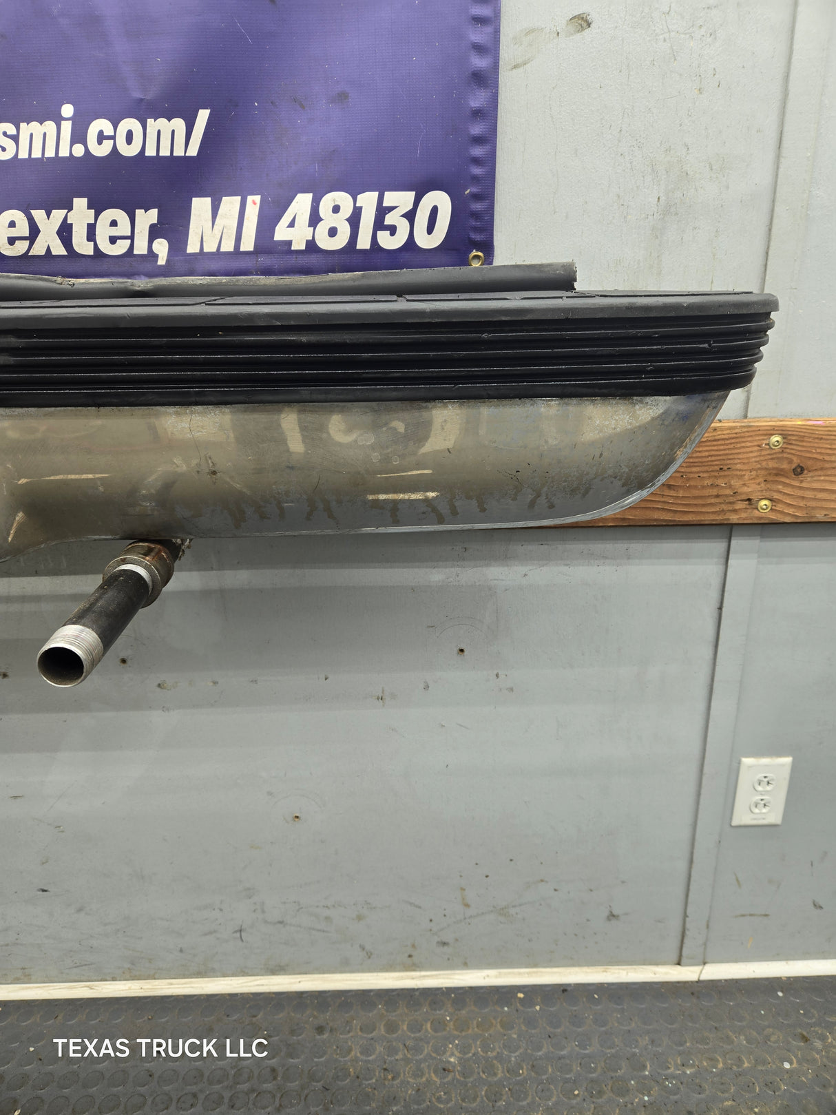 1988-1998 Chevrolet / GMC 1500 2500 3500 Rear Bumper