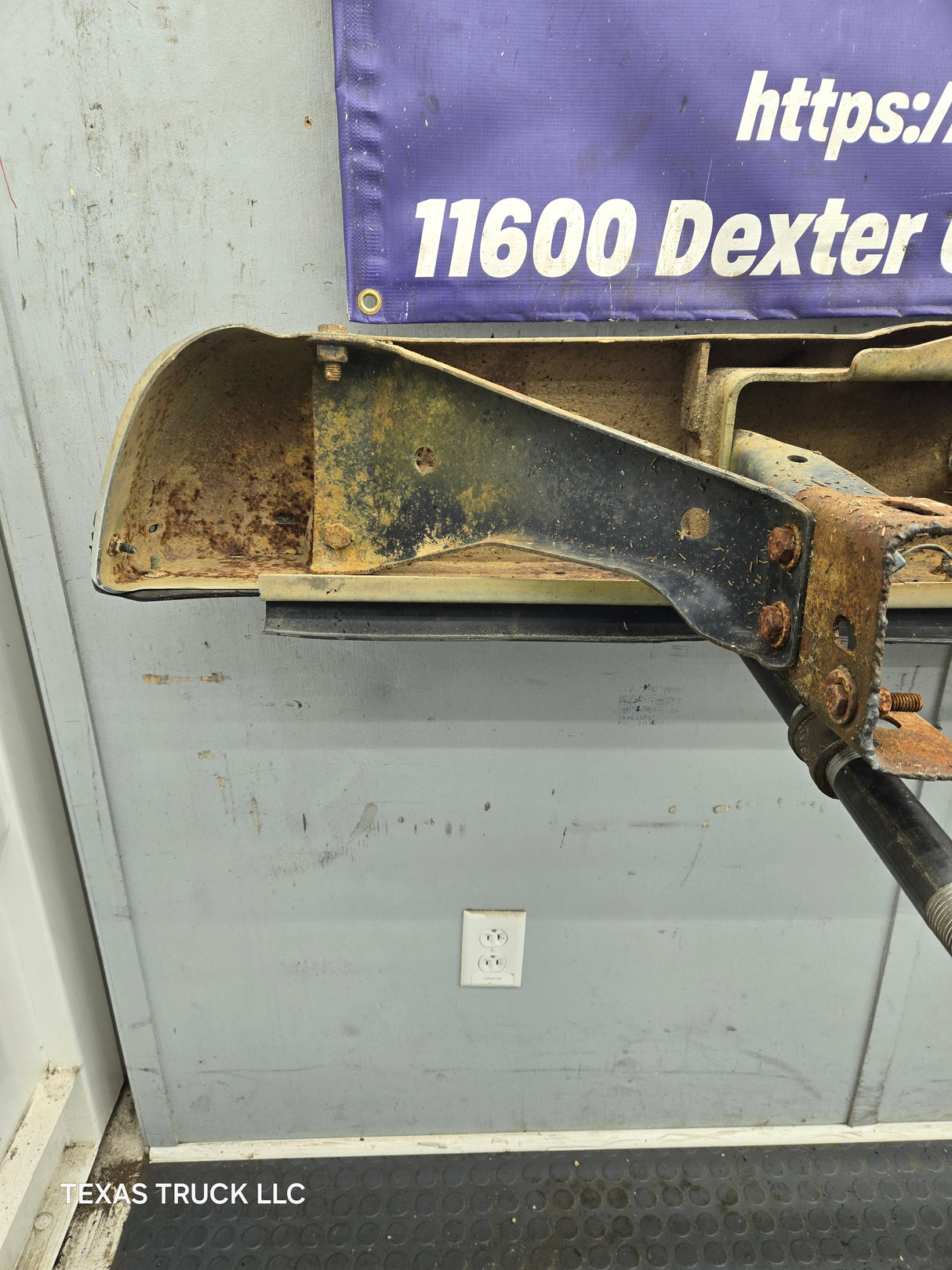 1988-1998 Chevrolet / GMC 1500 2500 3500 Rear Bumper