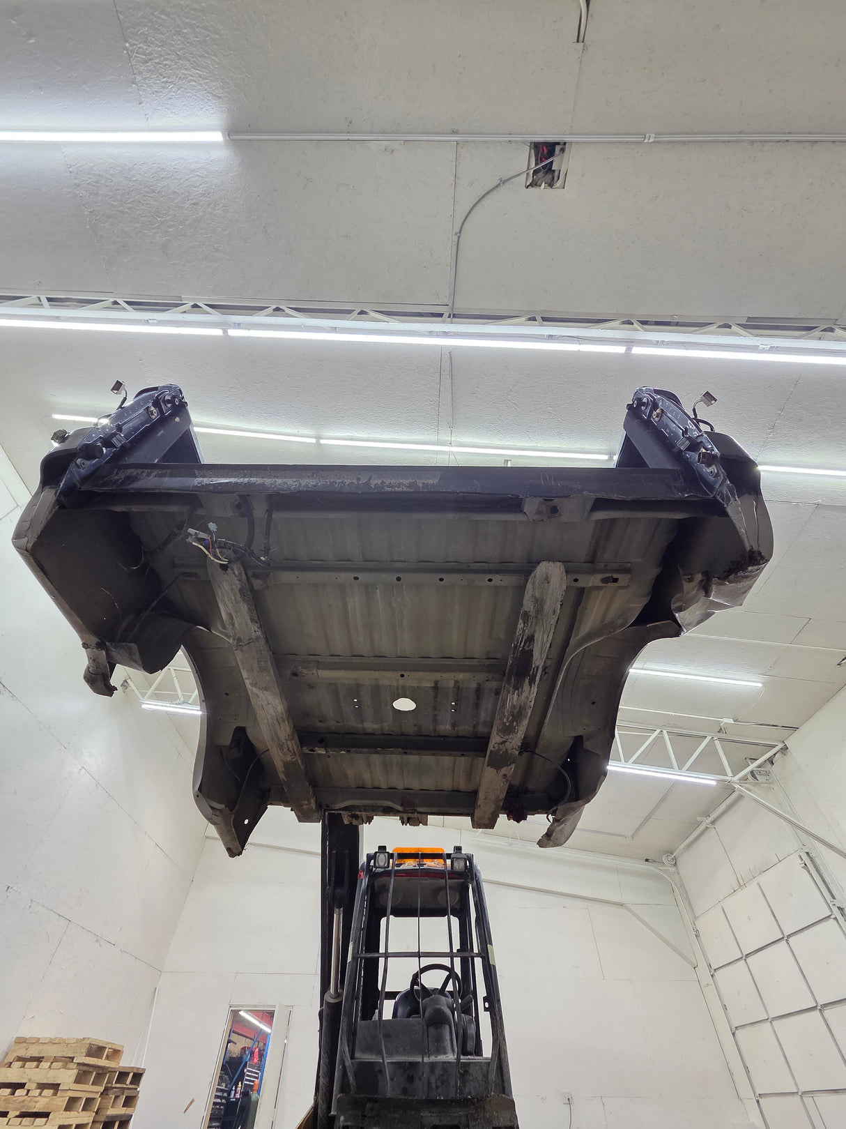 1999-2010 Ford Super Duty F250 F350 6' 9" Short Truck Bed