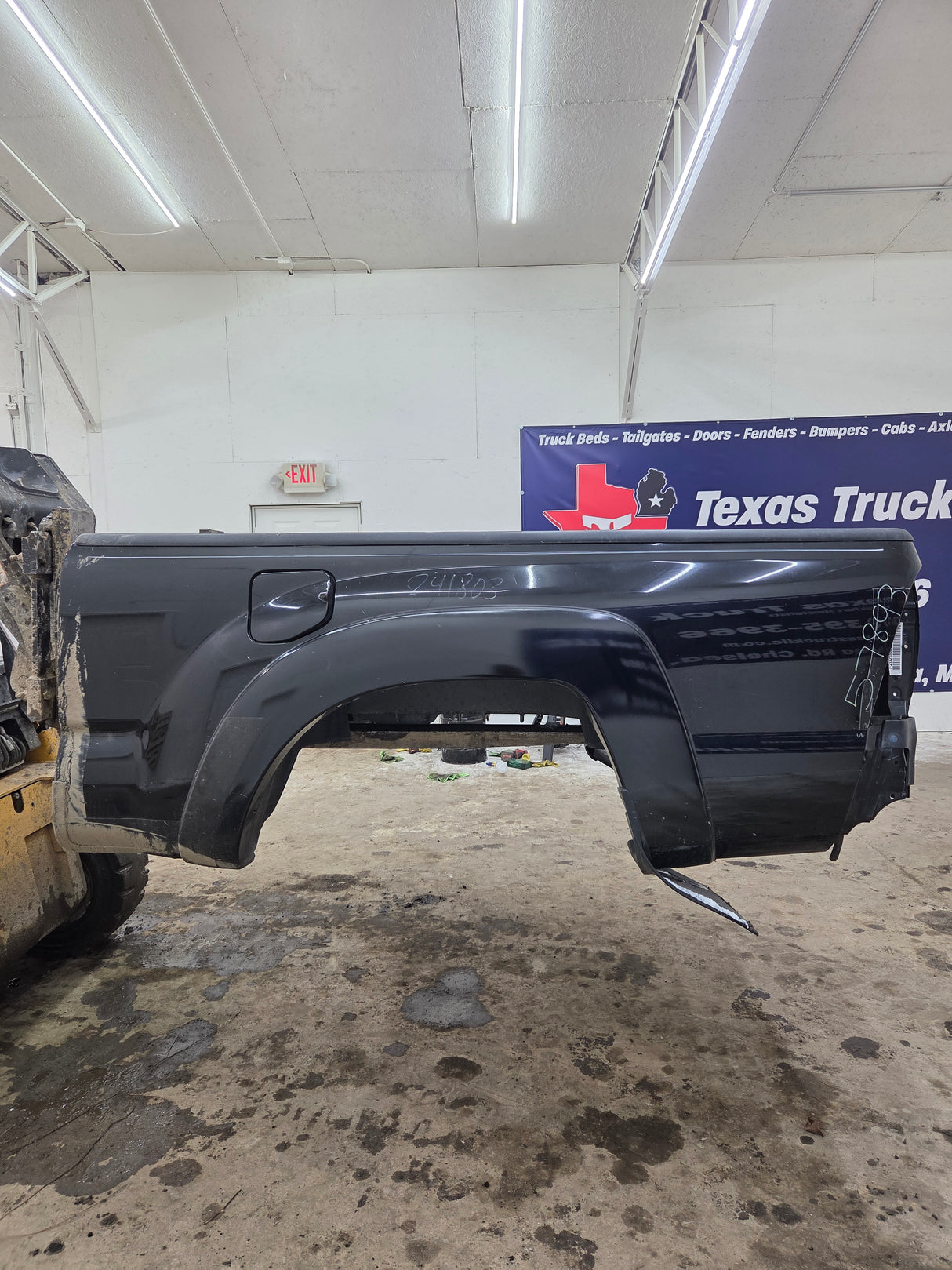 2005-2015 Toyota Tacoma 6' Long Truck Bed With Fender Flare
