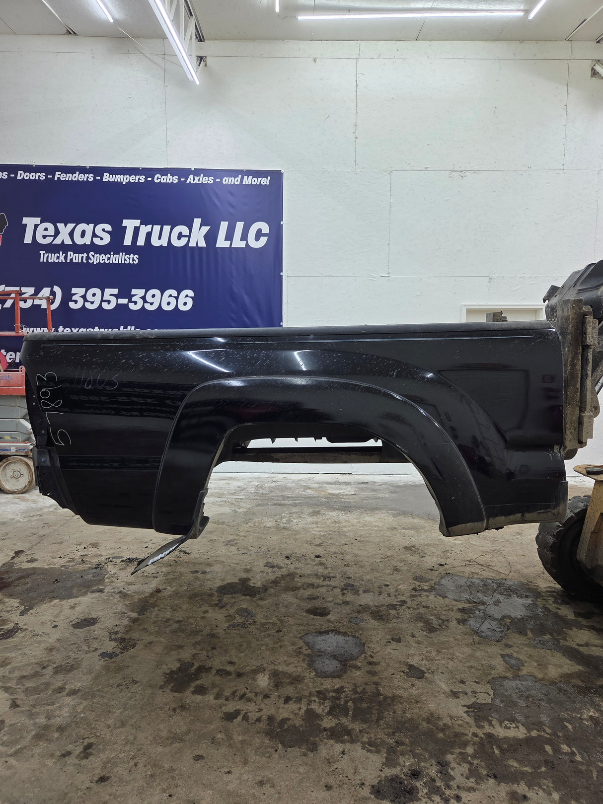 2005-2015 Toyota Tacoma 6' Long Truck Bed With Fender Flare