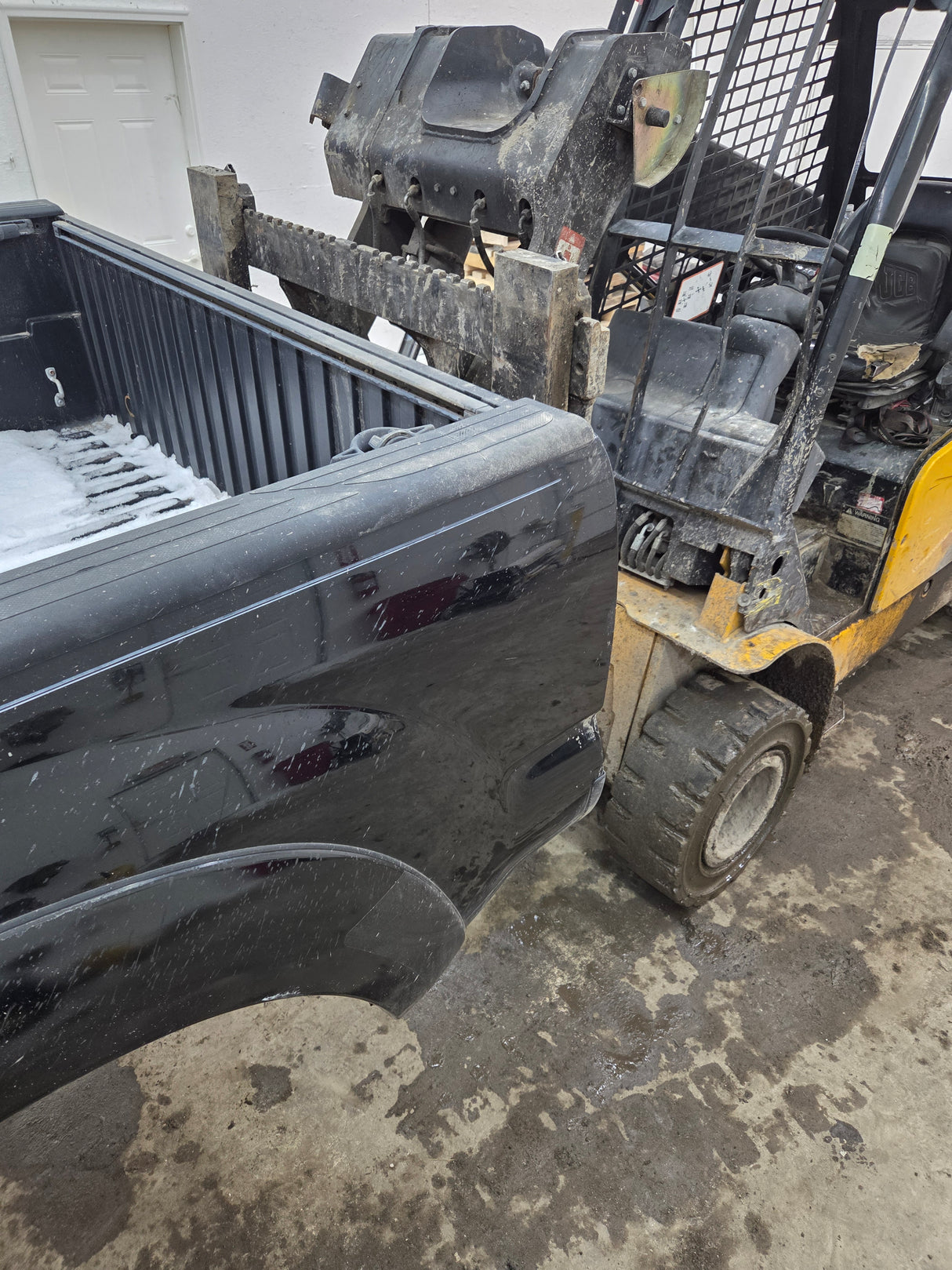 2005-2015 Toyota Tacoma 6' Long Truck Bed With Fender Flare