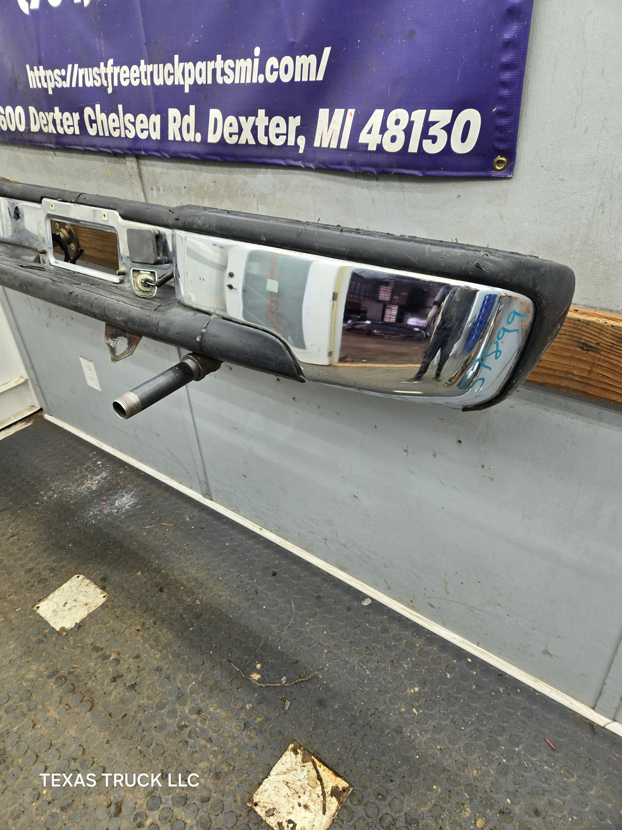 1999-2007 Chevrolet Silverado / GMC Sierra 1500 Rear Bumper