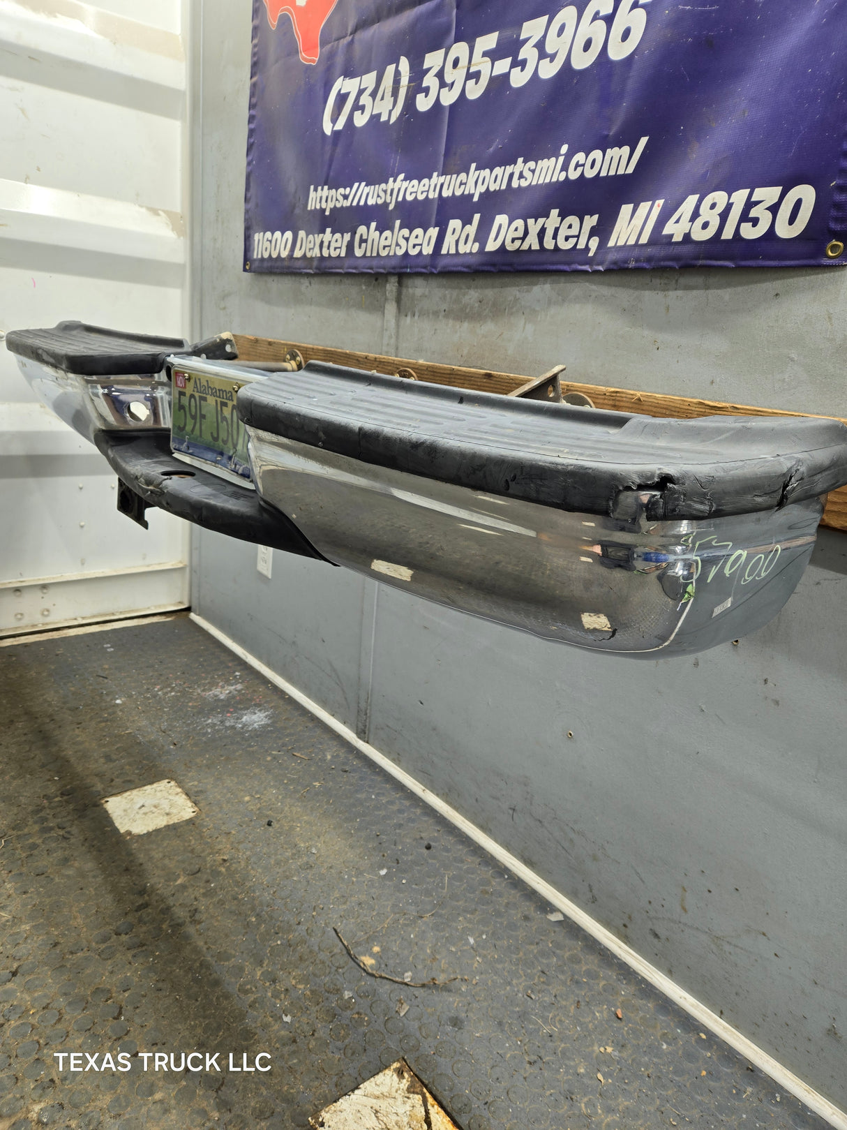 1999-2007 Ford Super Duty F250 F350 F450 F550 Rear Bumper