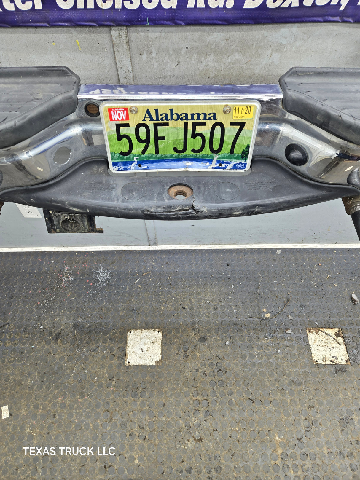 1999-2007 Ford Super Duty F250 F350 F450 F550 Rear Bumper