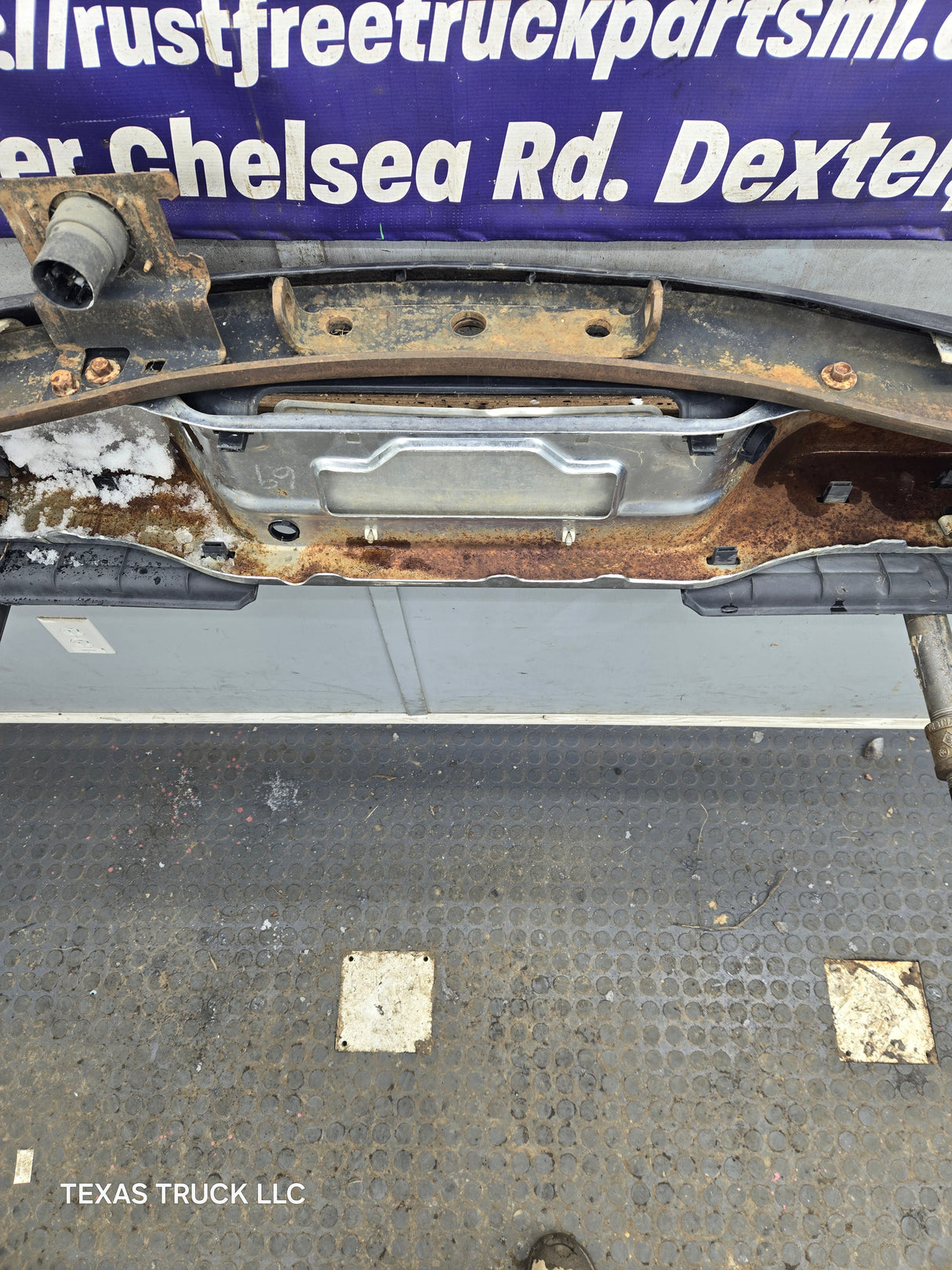 1999-2007 Ford Super Duty F250 F350 F450 F550 Rear Bumper