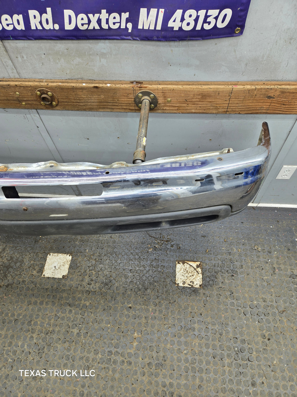 1999-2002 Chevrolet Silverado 1500 Front Bumper - Chrome