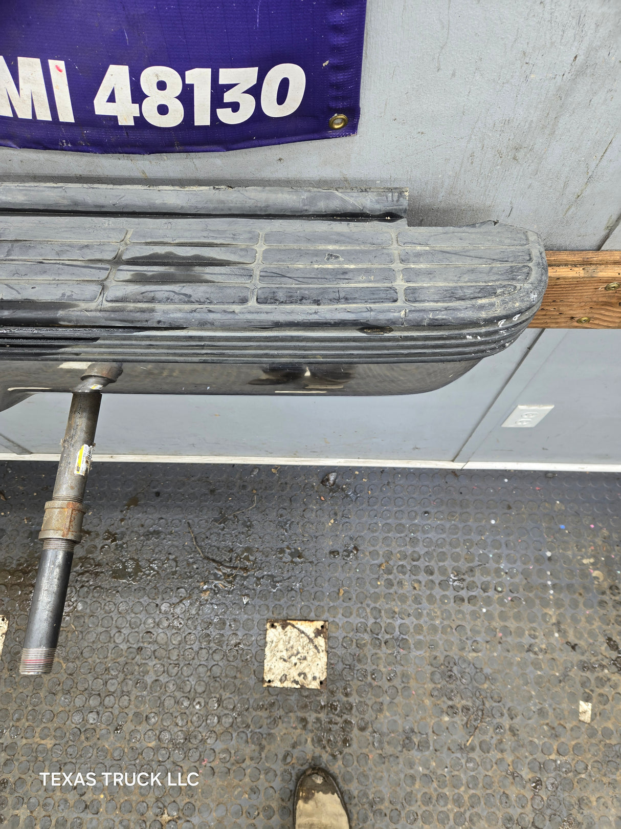 1988-1998 Chevrolet / GMC 1500 2500 3500 Rear Bumper