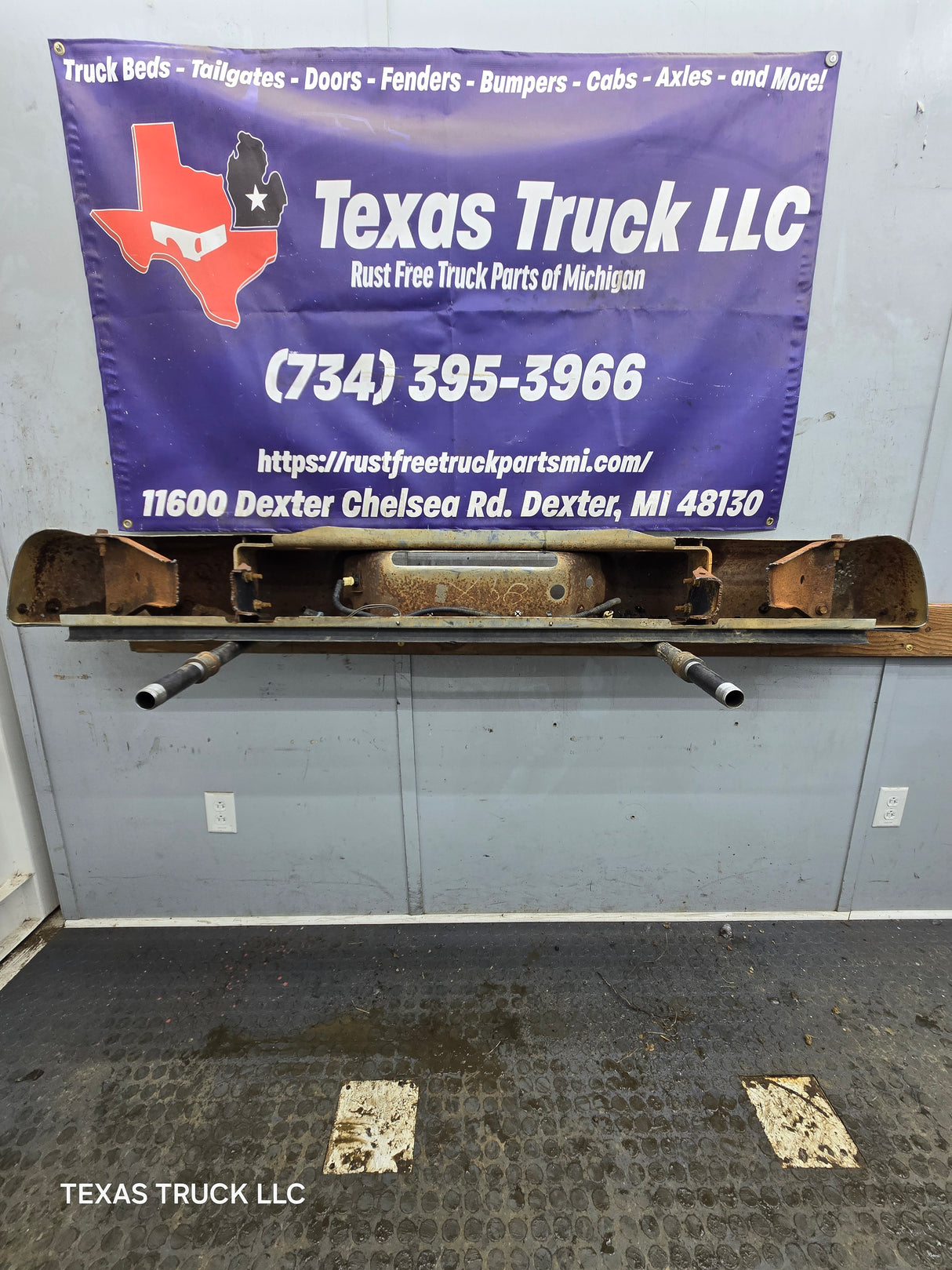 1988-1998 Chevrolet / GMC 1500 2500 3500 Rear Bumper