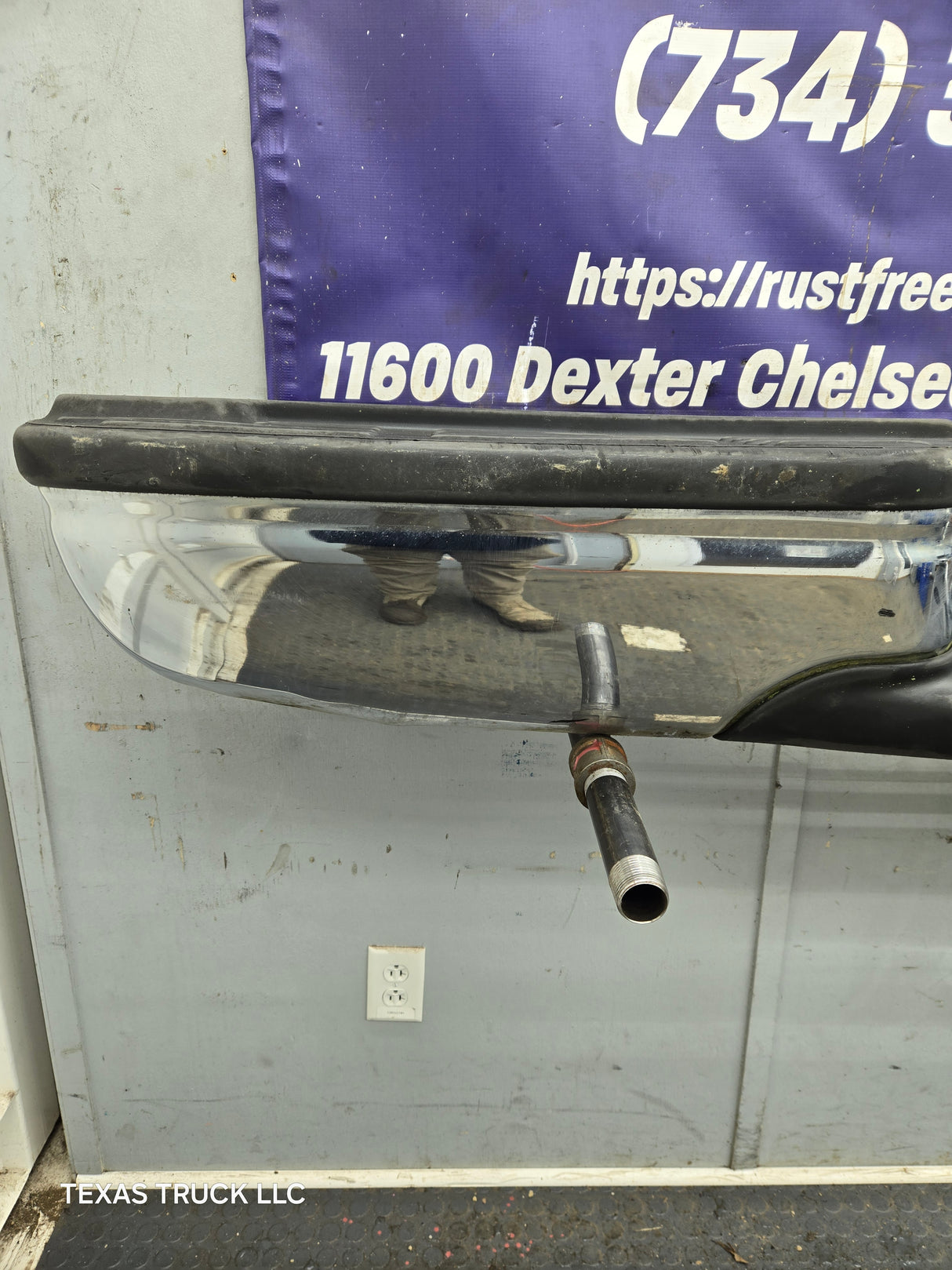 1999-2007 Ford Super Duty F250 F350 F450 F550 Rear Bumper