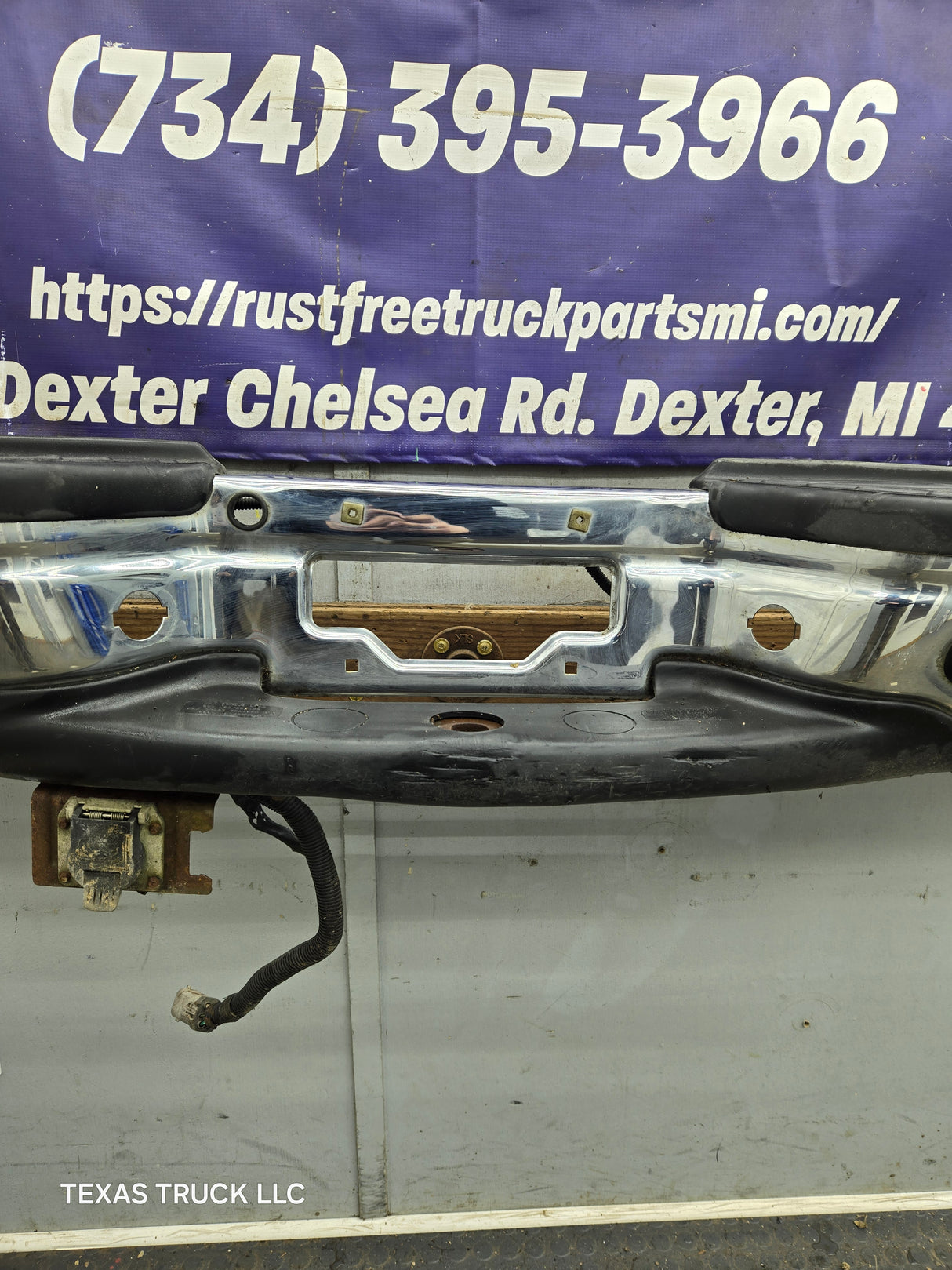 1999-2007 Ford Super Duty F250 F350 F450 F550 Rear Bumper