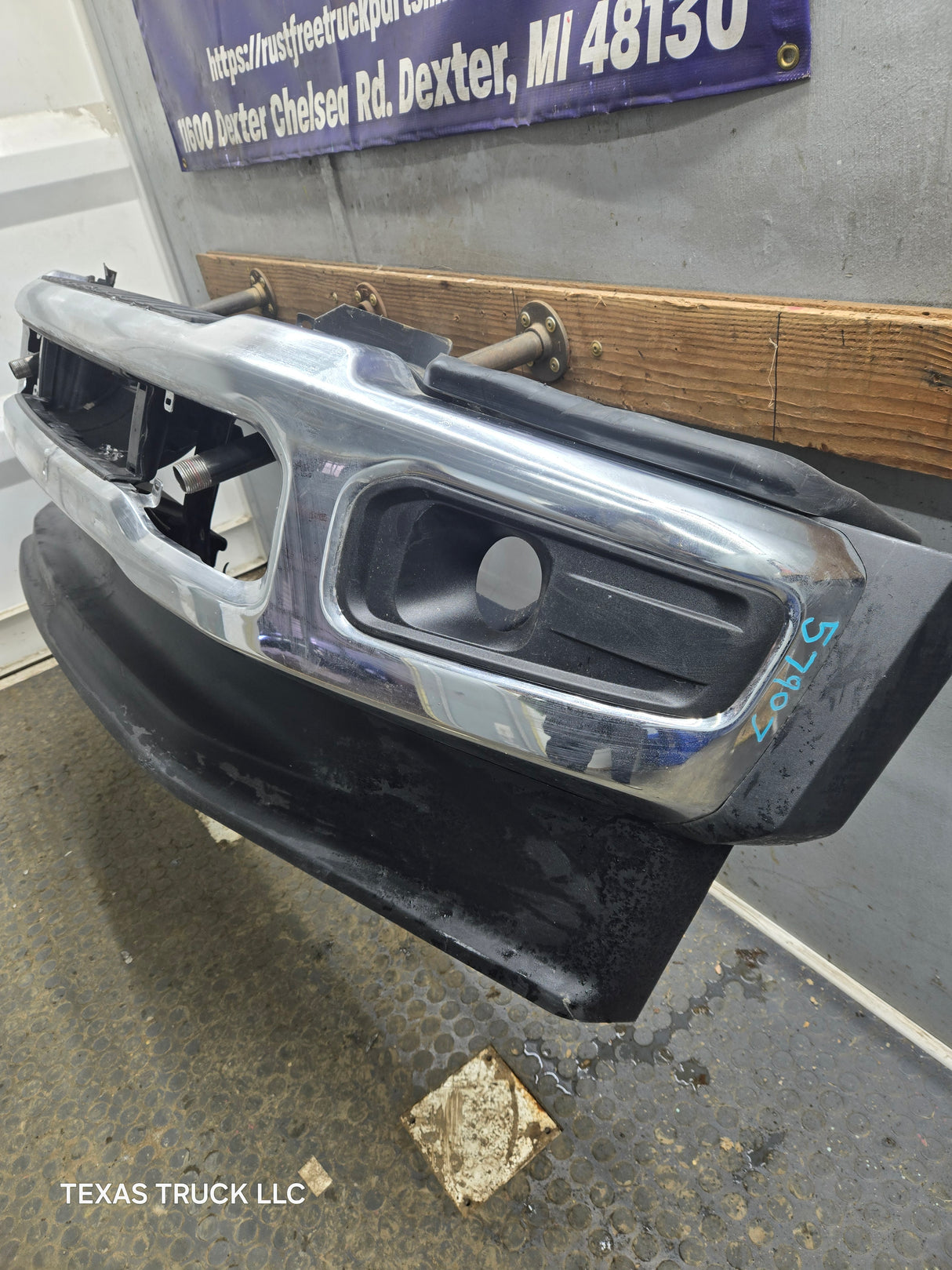 2023-2026 Ford Super Duty F450 F550 Chrome Front Bumper