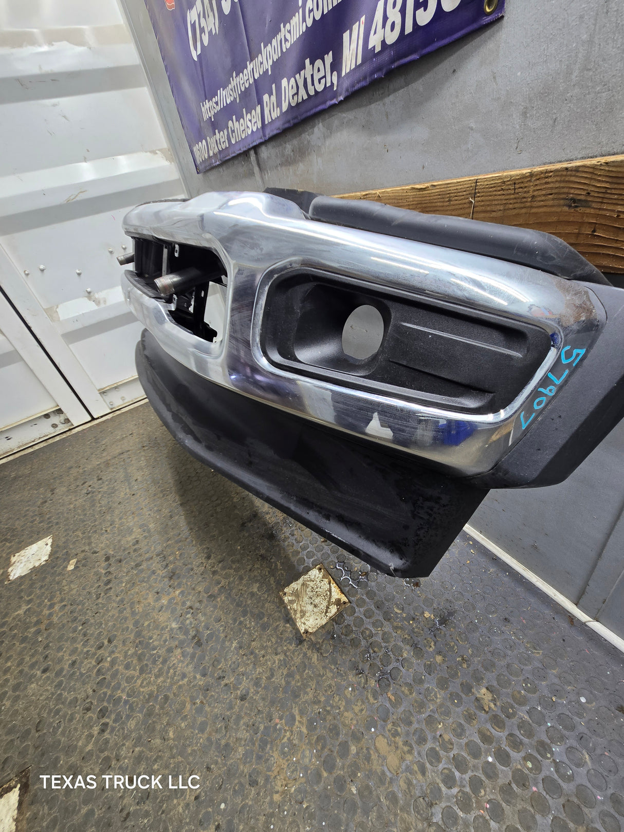 2023-2026 Ford Super Duty F450 F550 Chrome Front Bumper