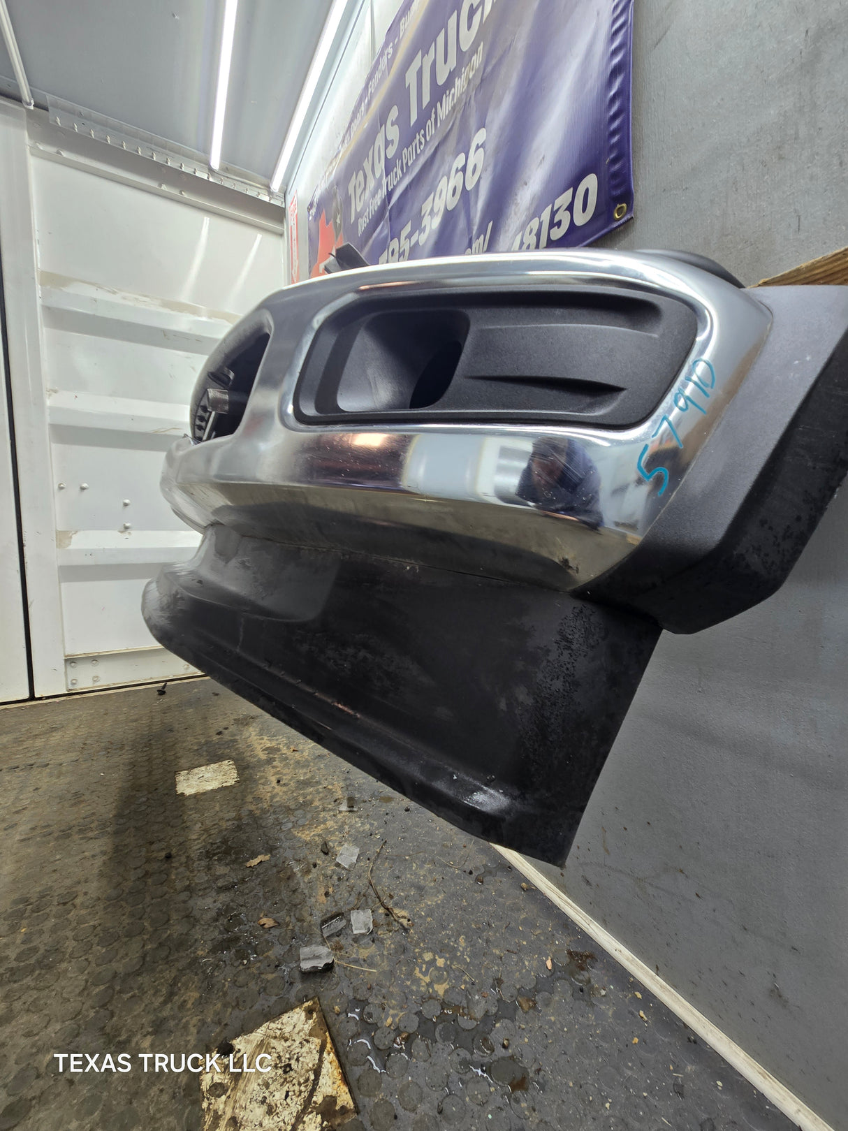 2023-2026 Ford Super Duty F450 F550 Chrome Front Bumper