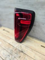 2019-2022 GMC Sierra 1500 RH Passenger Side Tail Light 84760018