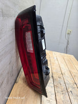 2019-2022 GMC Sierra 1500 RH Passenger Side Tail Light 84760018