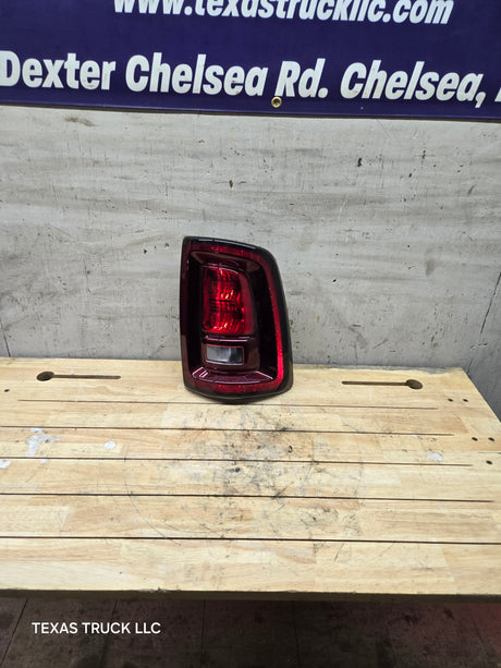 2025-2026 5th Gen Dodge Ram 2500 3500 RH Passenger Side Tail Light 68592554AA