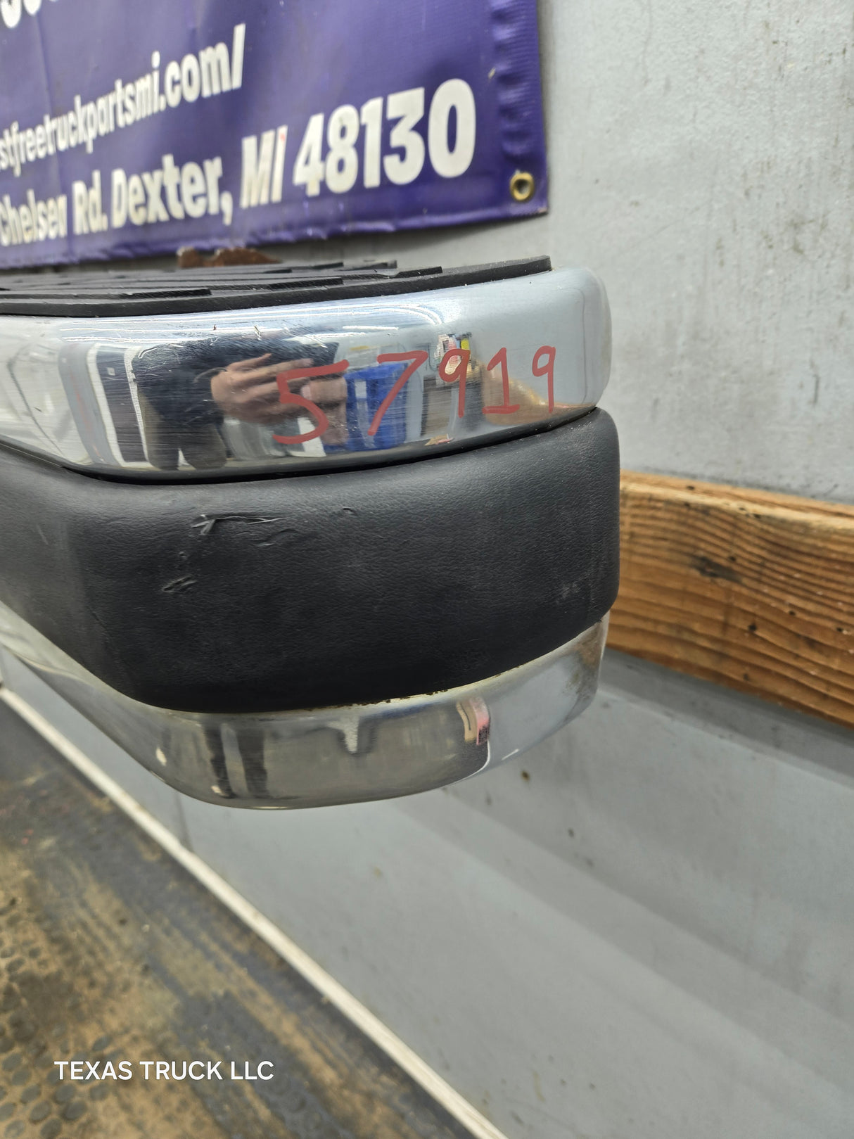 1980-1997 Ford F100 F150 F250 F350 Rear Bumper