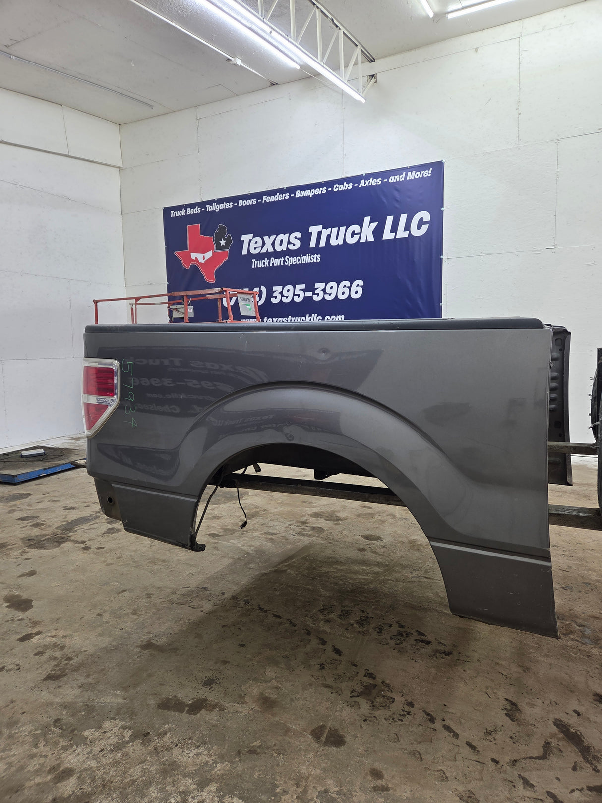 2009-2014 Ford F150 5' 6" Short Truck Bed