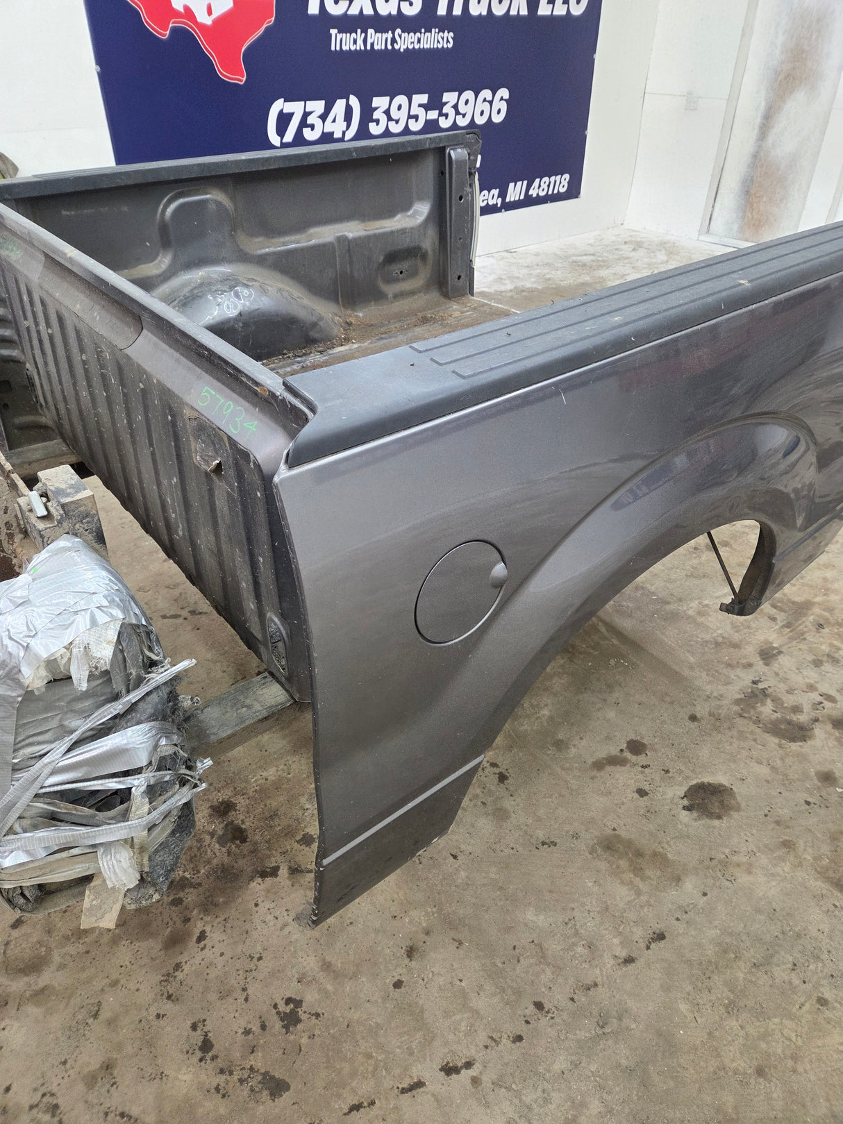 2009-2014 Ford F150 5' 6" Short Truck Bed