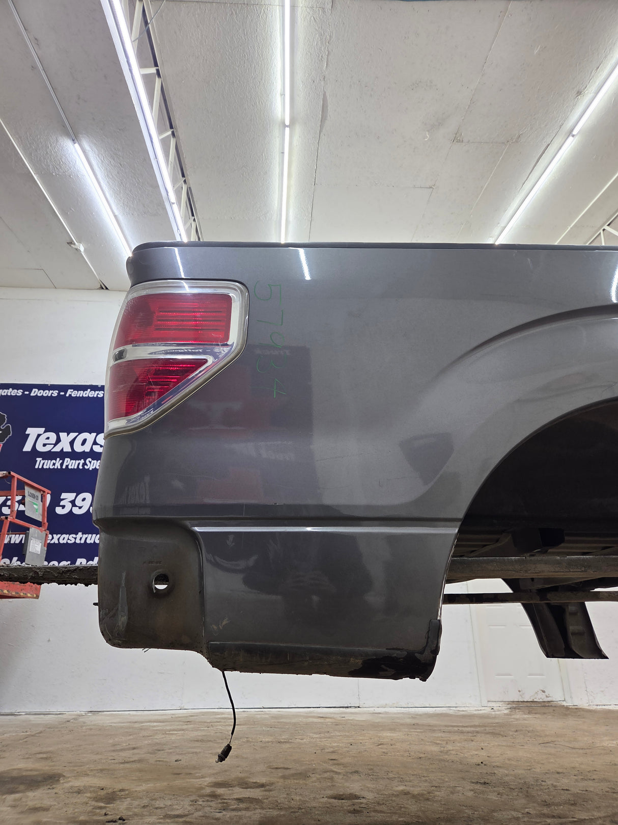 2009-2014 Ford F150 5' 6" Short Truck Bed