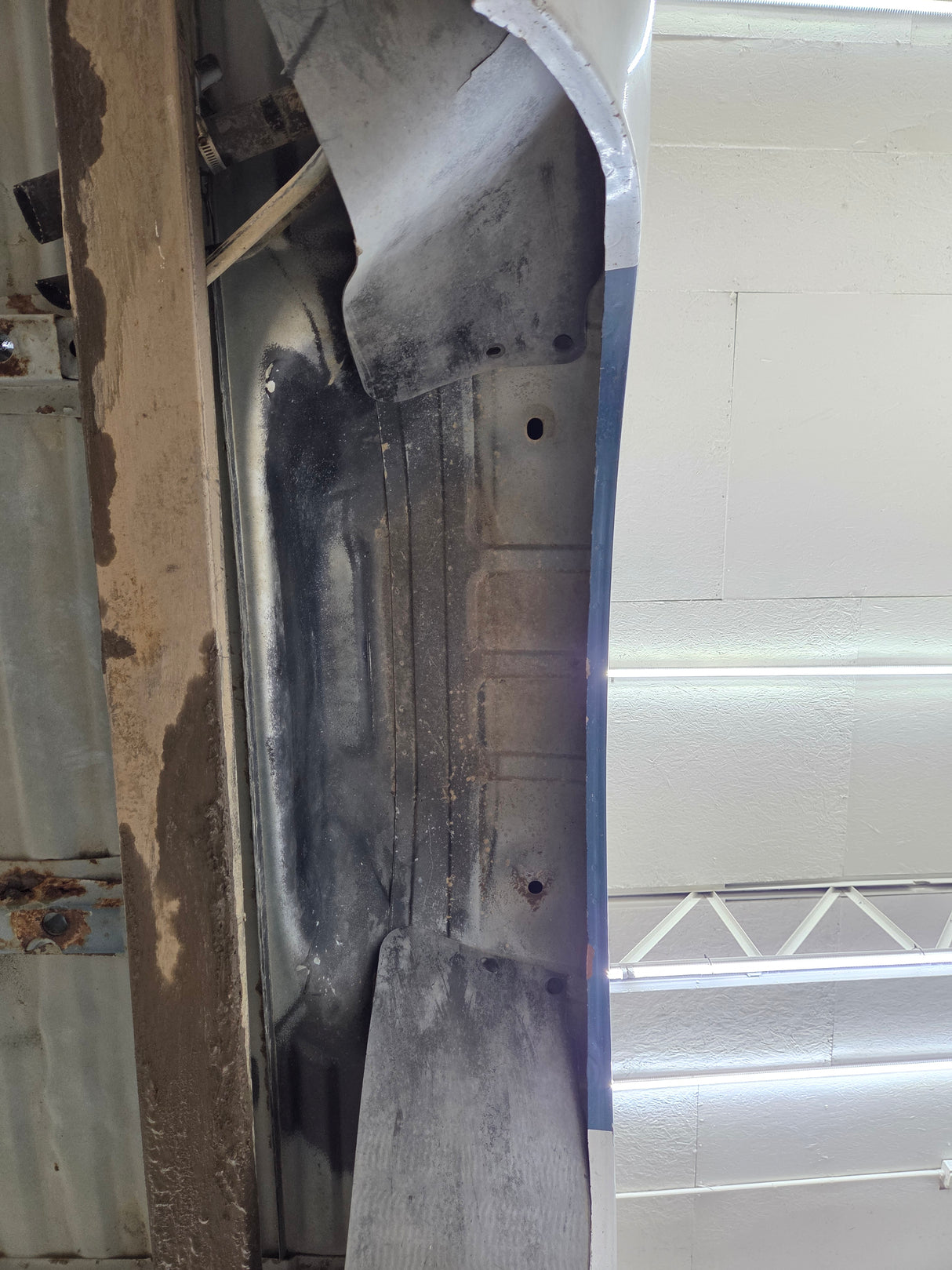 1999-2010 Ford Super Duty F250 F350 6' 9" Short Truck Bed