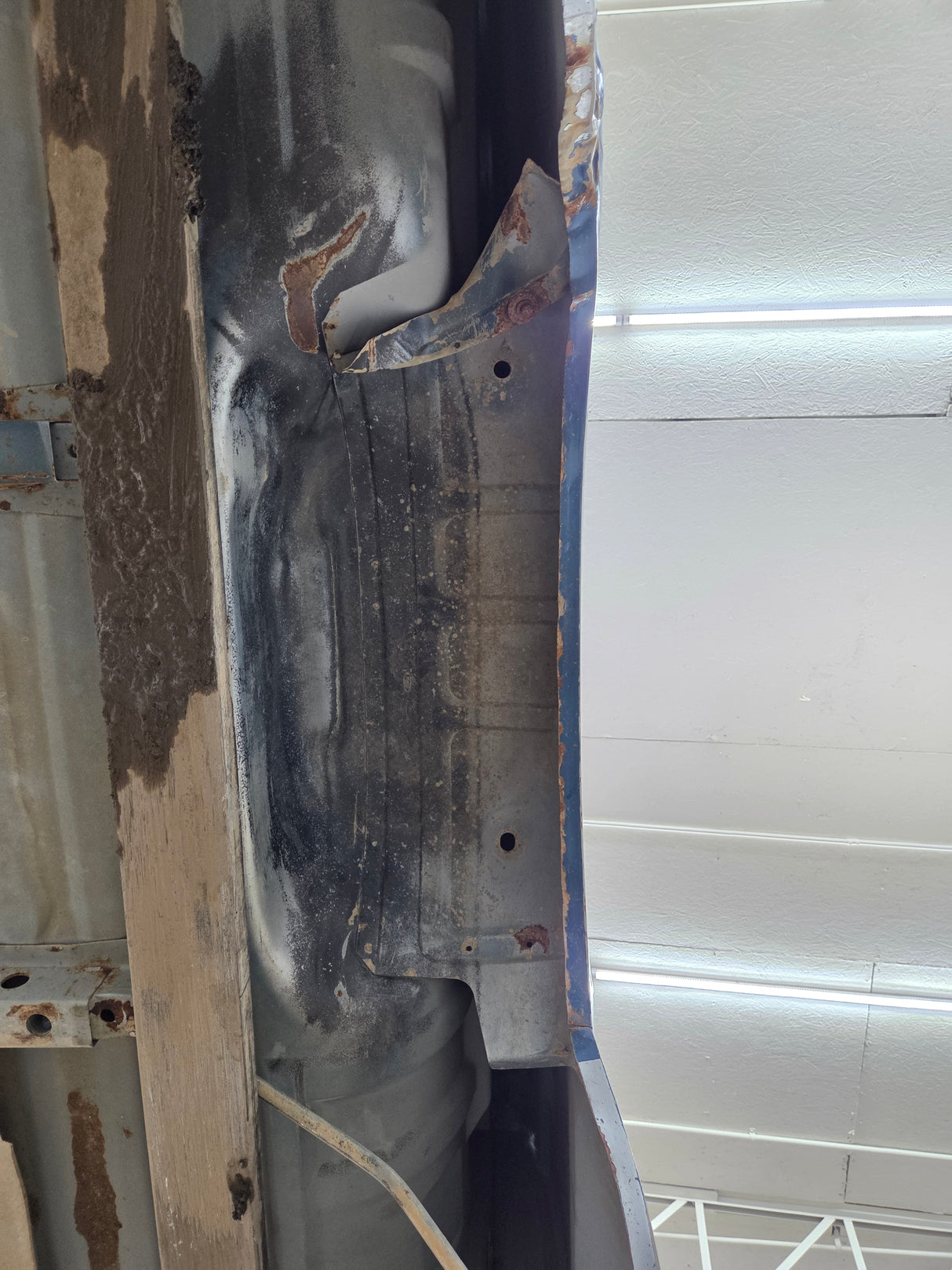 1999-2010 Ford Super Duty F250 F350 6' 9" Short Truck Bed