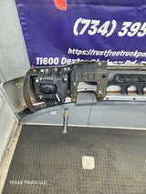 2004-2005 Ford F150 Front Bumper - Chrome