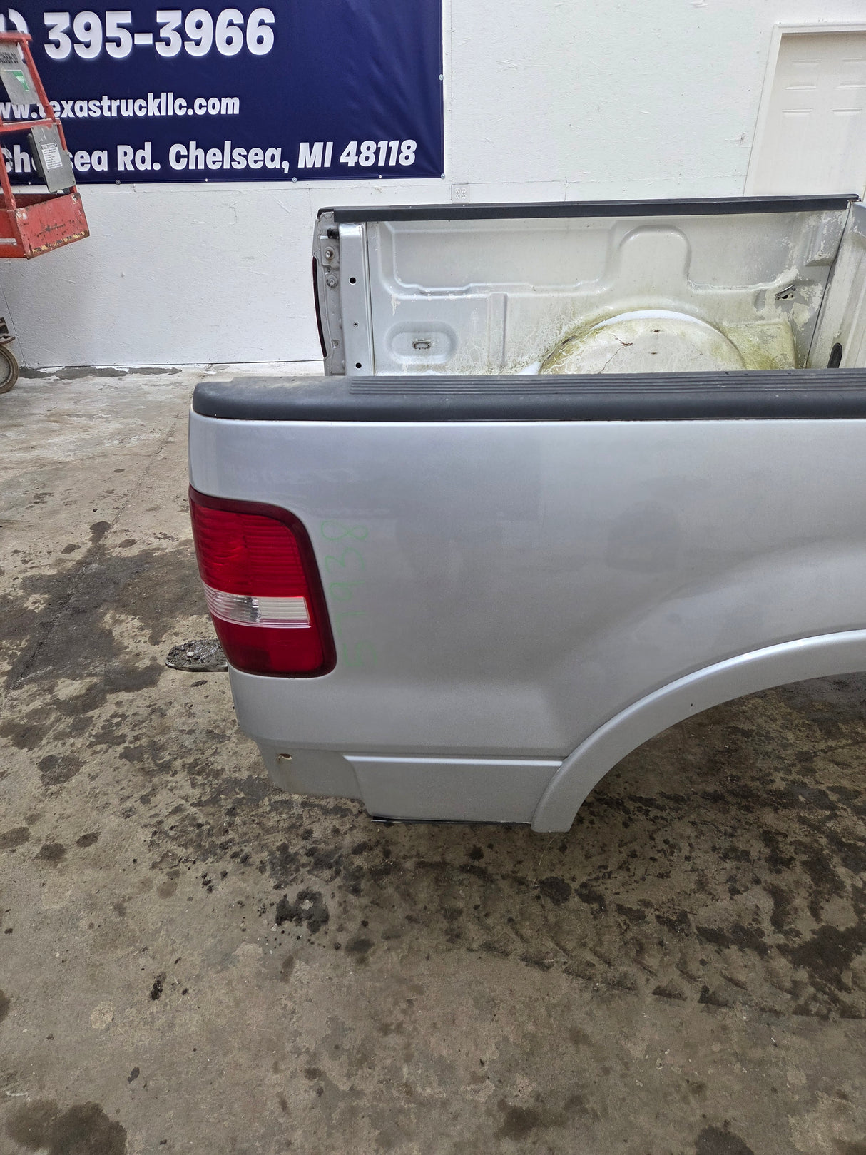 2004-2008 Ford F150 5' 6" Short Truck Bed