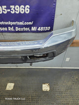 1999-2004 Ford Super Duty F250 F350 F450 F550 Excursion Front Bumper *Damage