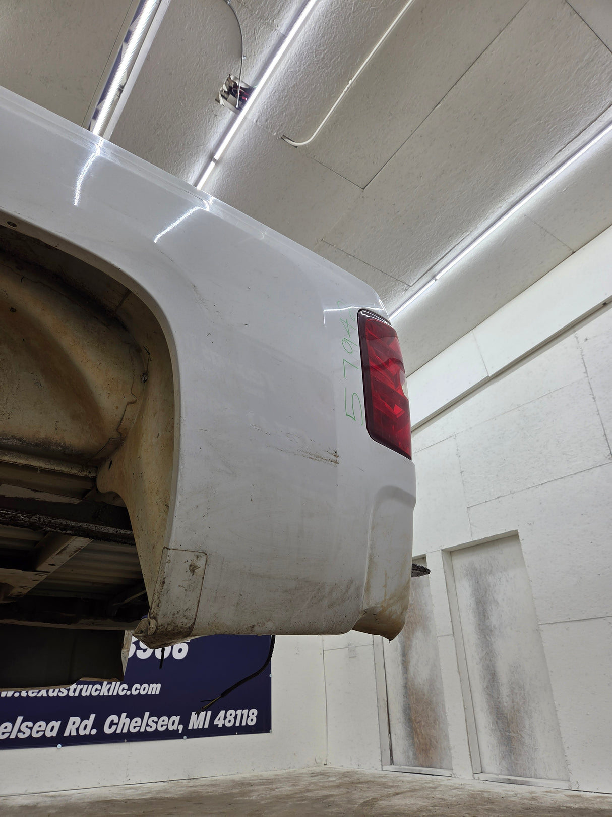 2007-2013 Chevrolet Silverado 1500 5' 8" Short Truck Bed