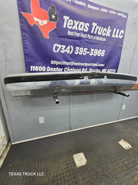 1988-1998 Chevrolet / GMC 1500 2500 3500 Front Bumper