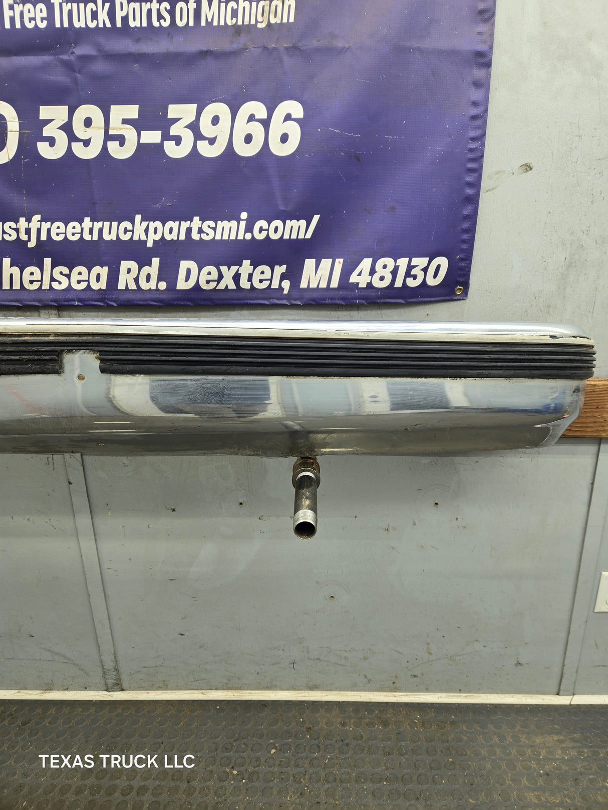 1988-1998 Chevrolet / GMC 1500 2500 3500 Front Bumper